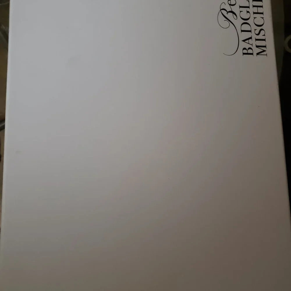 Heels - Picture 5 of 6